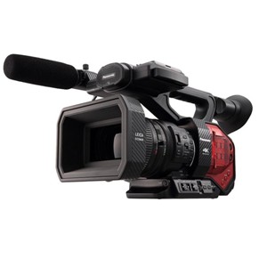 Máy quay 4K Panasonic AG-DVX200EN